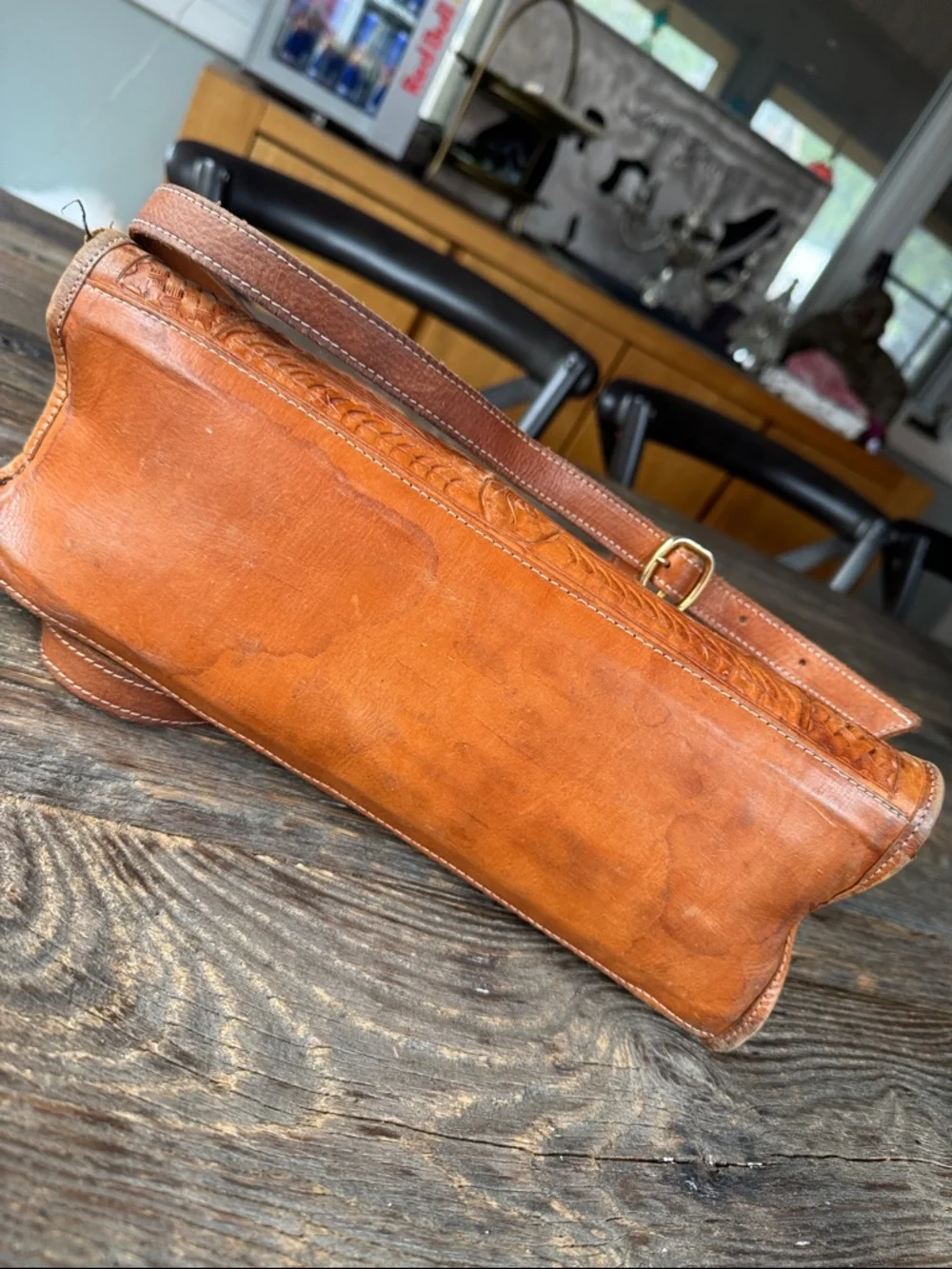 Leaders in leather vintage‎ artisan Paraguayan hand tool satchel with wallet